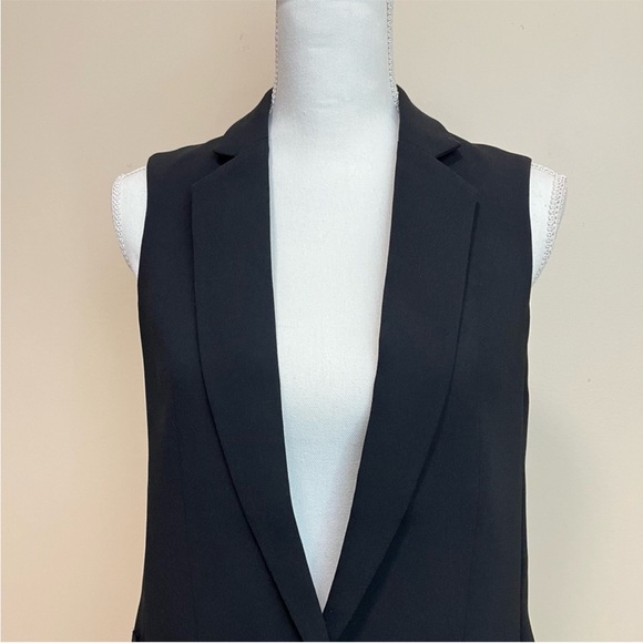 Express Single Button Sleeveless Blazer - Picture 3 of 12